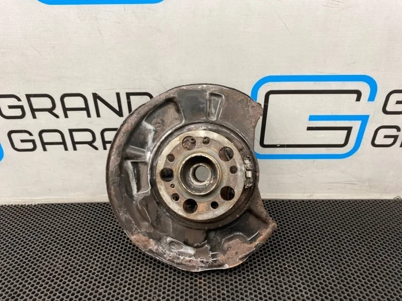 Кулак Mercedes-Benz E-Class 2008 A2113508408 W211 642.920 3.0, задний правый