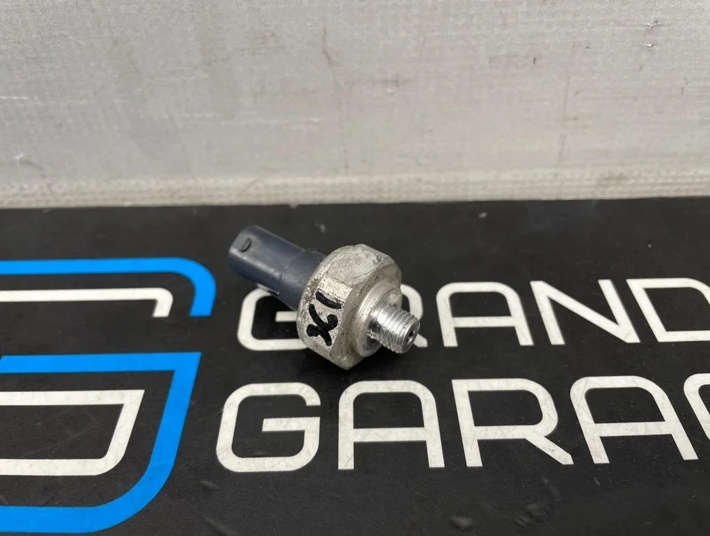 Датчик кондиционера Mercedes-Benz E-Class 2010 A2110000283 W212 271.860 1.8