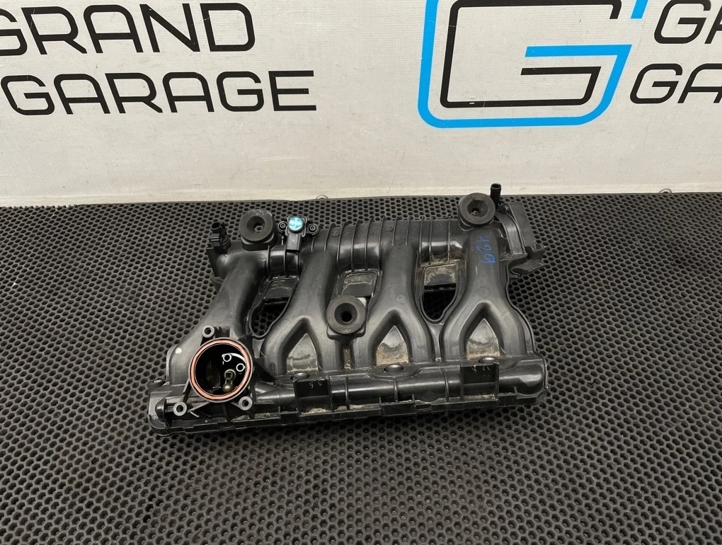 Коллектор впускной Mercedes-Benz E-Class 2011 A2710903037 C207 271.860 1.8