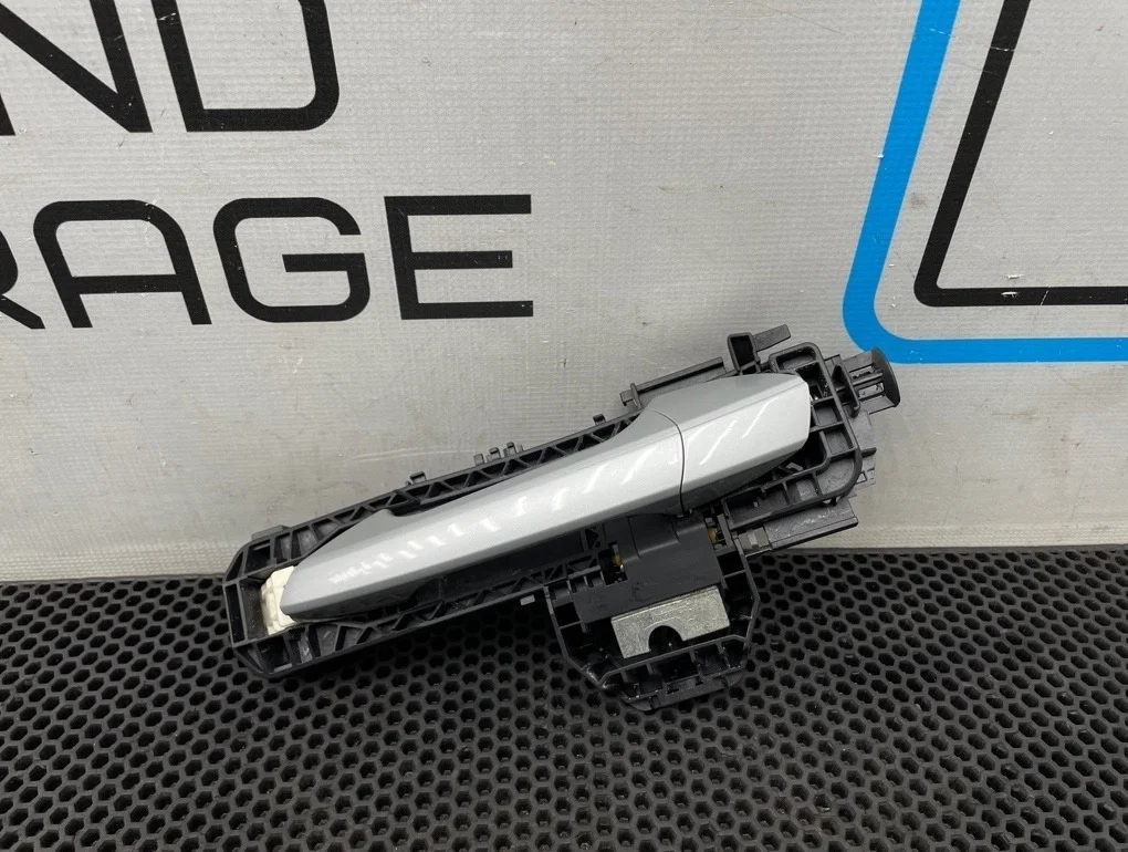 Ручка двери наружная Mercedes-Benz B-Class 2012 A2047602134 W246 270.910 1.6, передняя левая