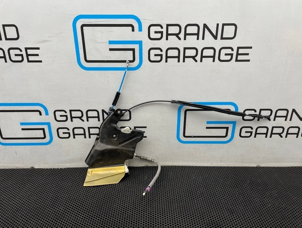 Замок двери Mercedes-Benz E-Class 2010 A2047301835 W212 272.980 3.5, задний правый