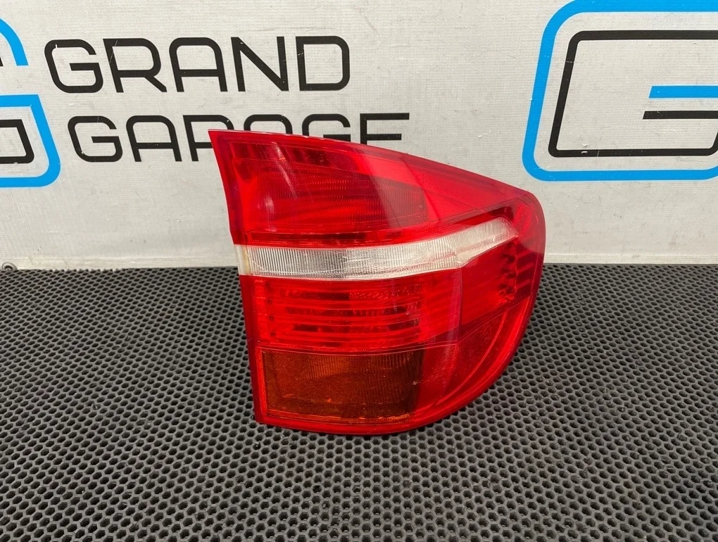 Фонарь Bmw X5 2007 63217200818 E70 N52B30AF 3.0, правый