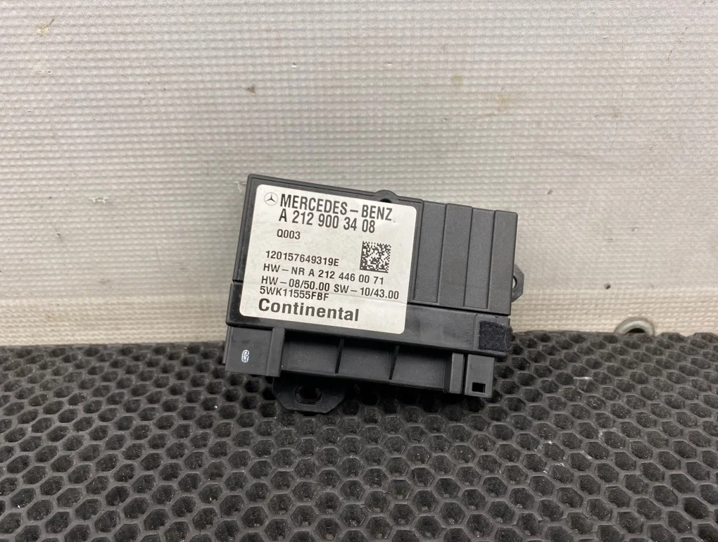 Блок электронный Mercedes-Benz C-Class 2012 A2129003408 W204 271.820 1.8