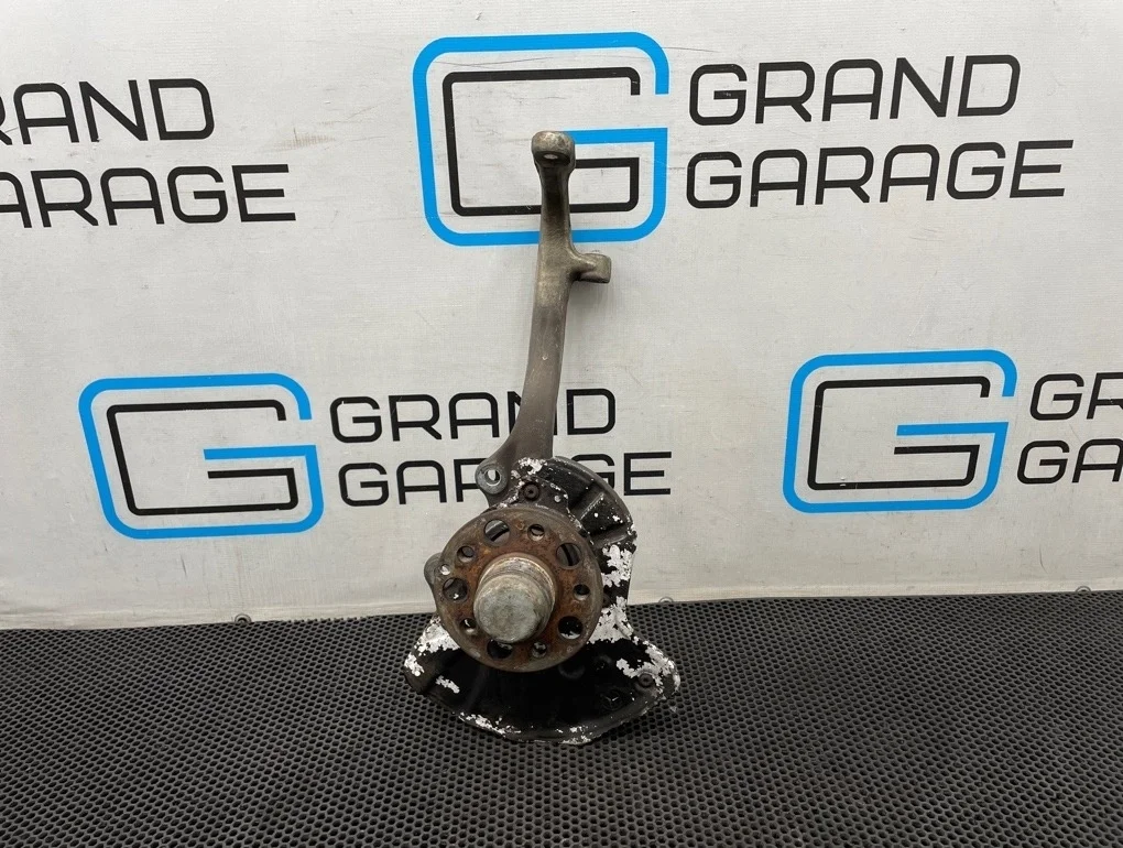 Кулак Mercedes-Benz S-Class 2005 A2213324601 W221 273.961 5.5, передний правый