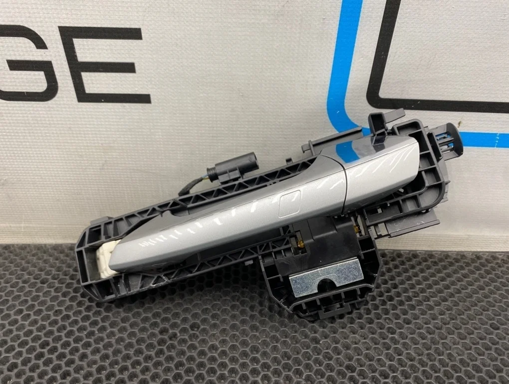 Ручка двери наружная Mercedes-Benz E-Class 2012 A2047602534 W212 276.952 3.5, передняя левая
