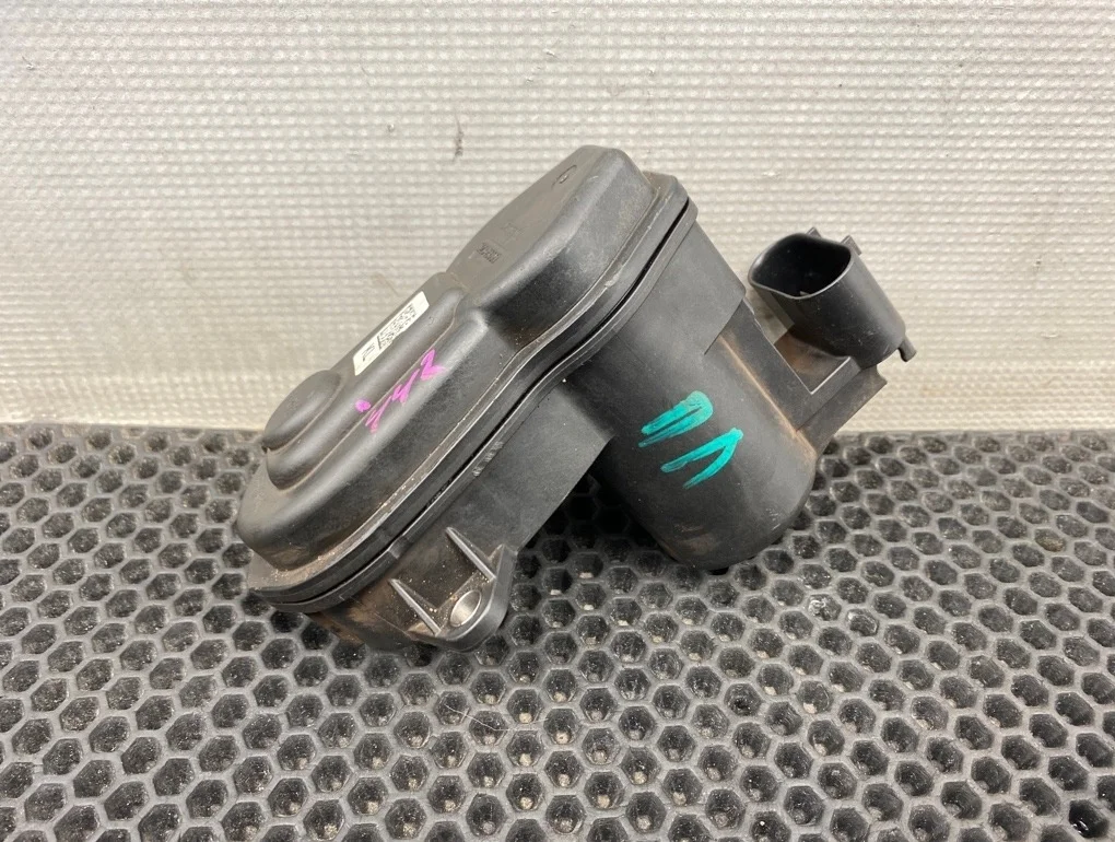 Моторчик ручника Bmw 5-Series 2011 34216794618 F10 N52B30A 3.0