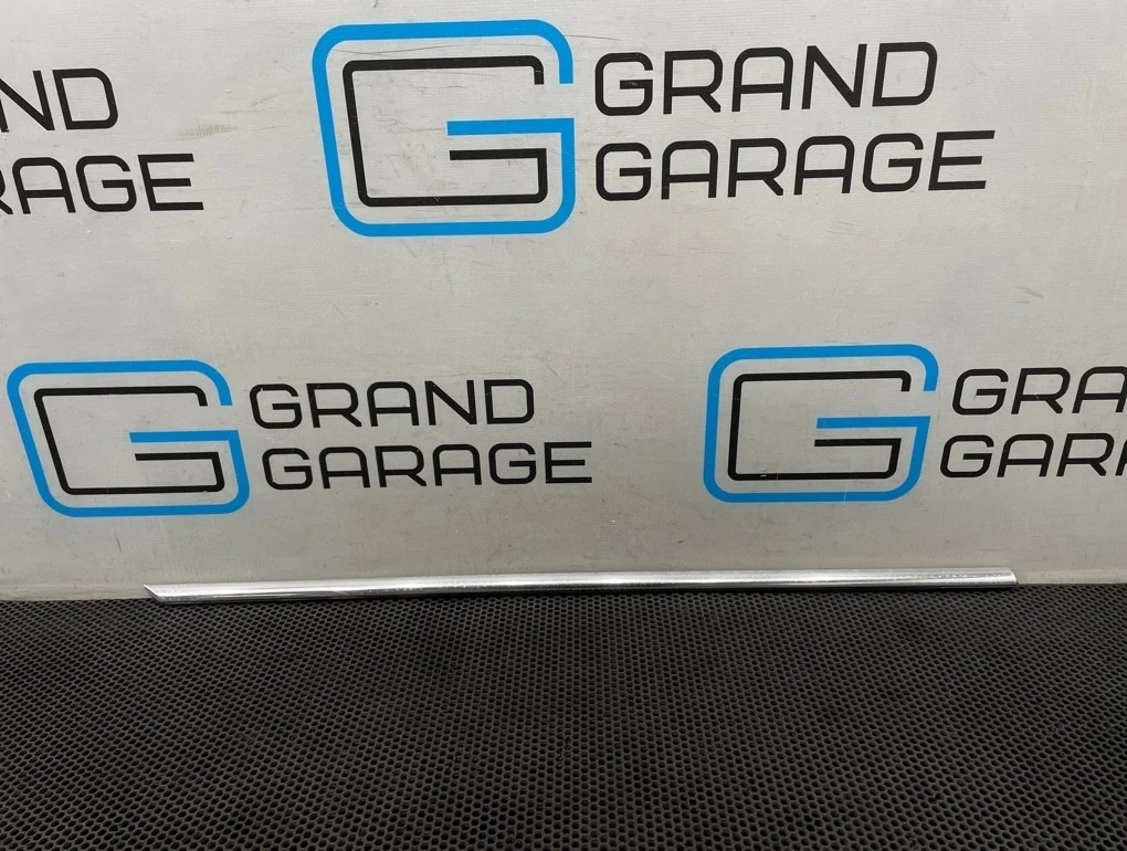 Молдинг стекла Bmw 7-Series 2010 51337178002 F01 N54B30A 3.0, передний правый