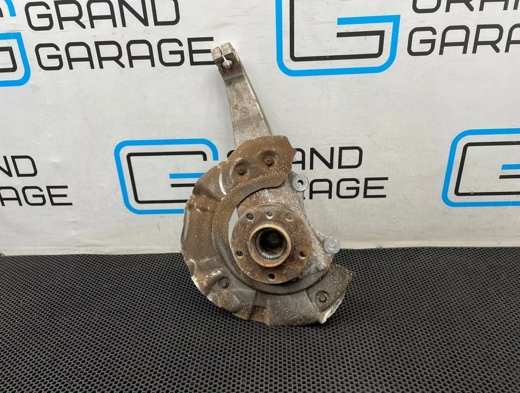 Кулак Bmw 7-Series 2011 31216775767 F01 N54B30A 3.0, передний левый