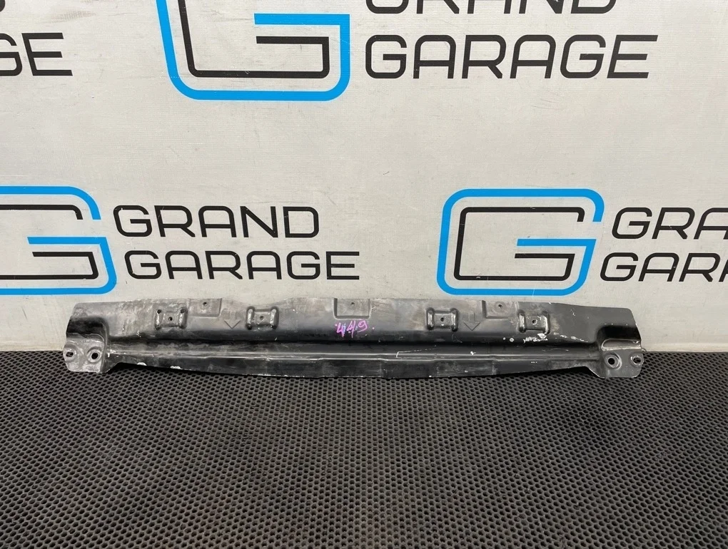 Кронштейн радиатора Volkswagen Touareg 2006 7L0805551A 7LA BMV 3.2