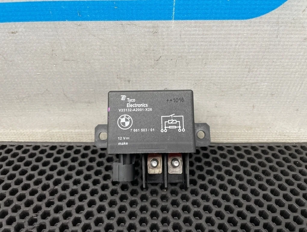 Реле Bmw 5-Series 2010 61367661503 F10 N55B30A 3.0