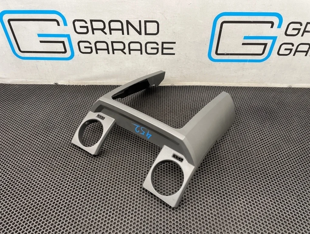 Накладка салона Land Rover Discovery 2006 FAE500012XXX L319 406PN 4.0