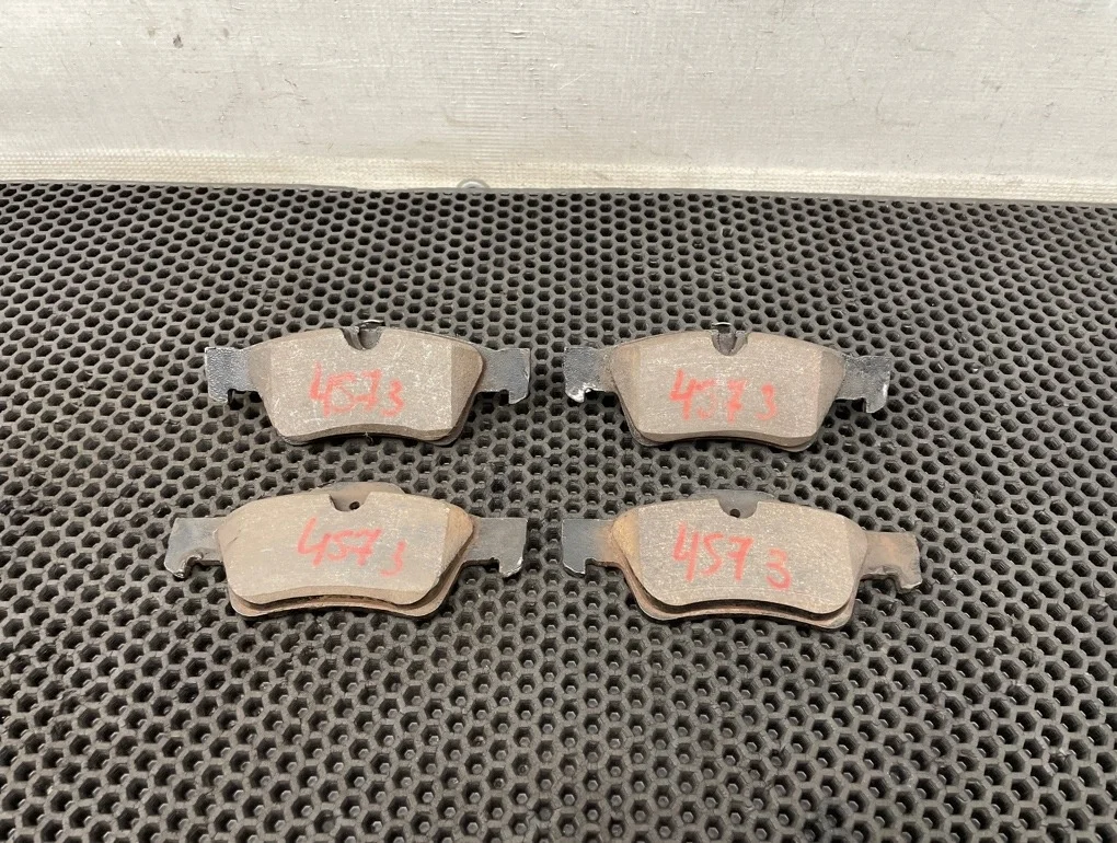 Колодки тормозные Mercedes-Benz R-Class 2007 A0044205220 W251 272.967 3.5, задние