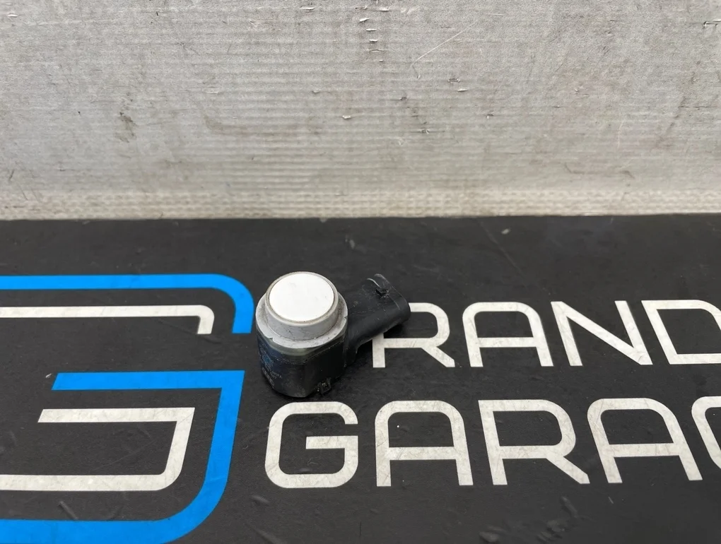 Датчик парктроника Audi A6 2011 4H0919275 C7 CHVA 2.8