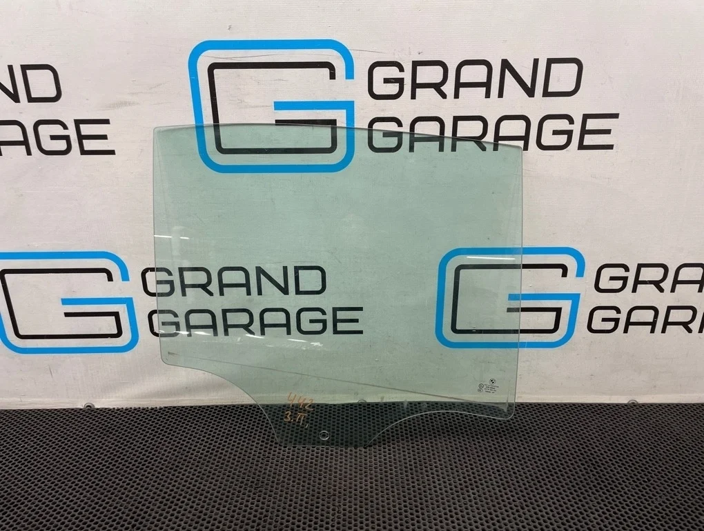 Стекло Bmw 5-Series 2011 51357182118 F10 N52B30A 3.0, заднее правое