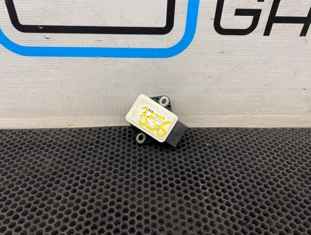 Датчик ускорения Mercedes-Benz E-Class 2007 A2165420018 W211 642.920 3.0