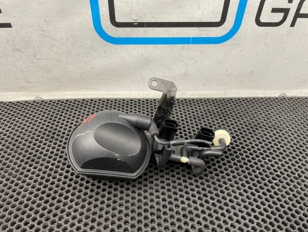 Ресивер Volkswagen Touareg 2006 1K0906283B 7LA BMV 3.2