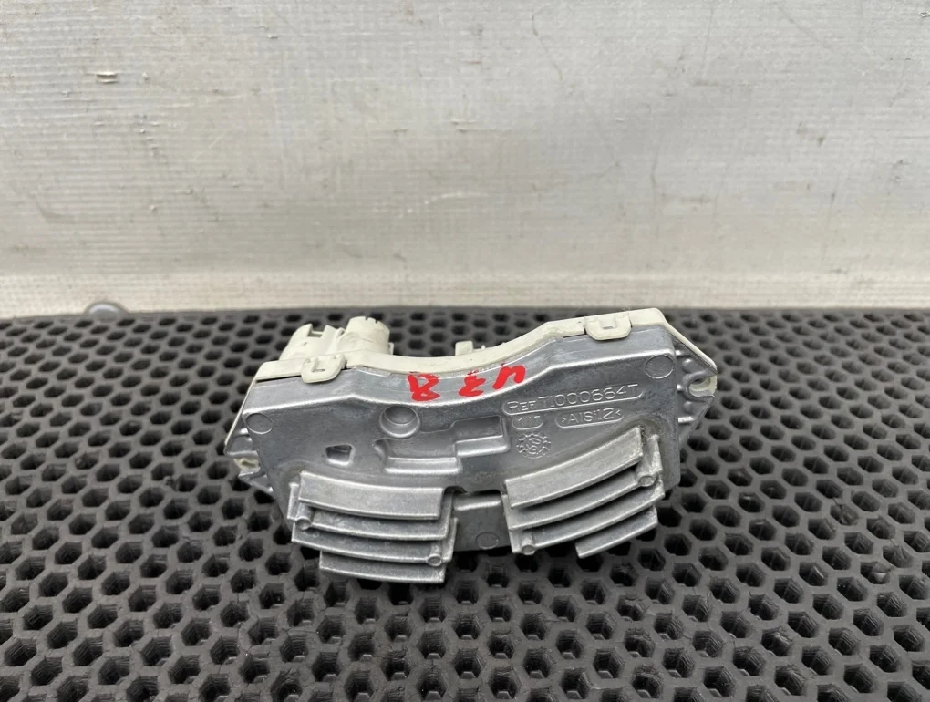 Резистор отопителя Bmw X5 2008 64119265892 E70 N52B30A 3.0