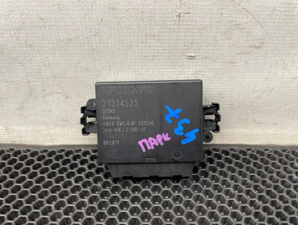 Блок парктроника Volvo Xc60 2011 31314525 DZ B4204T6 2.0