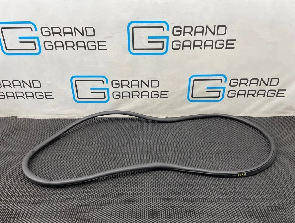 Уплотнитель двери Bmw 7-Series 2010 7177999 F01 N54B30A 3.0, передний