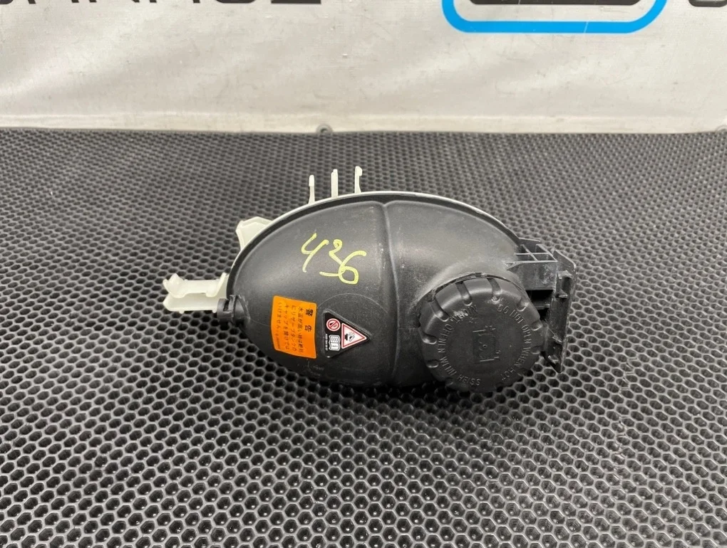 Бачок расширительный Mercedes-Benz E-Class 2010 A2045000549 W212 272.980 3.5