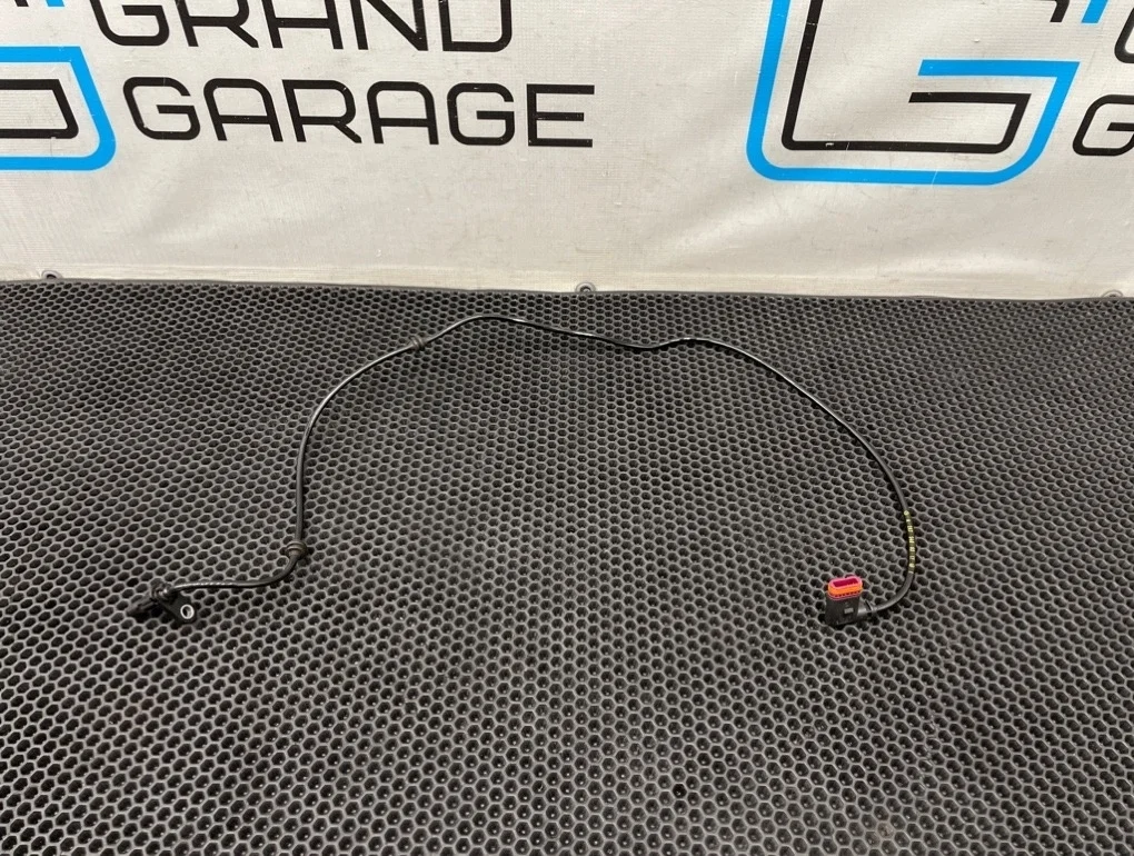 Датчик abs Mercedes-Benz E-Class 2011 A2075400317 C207 271.860 1.8, задний