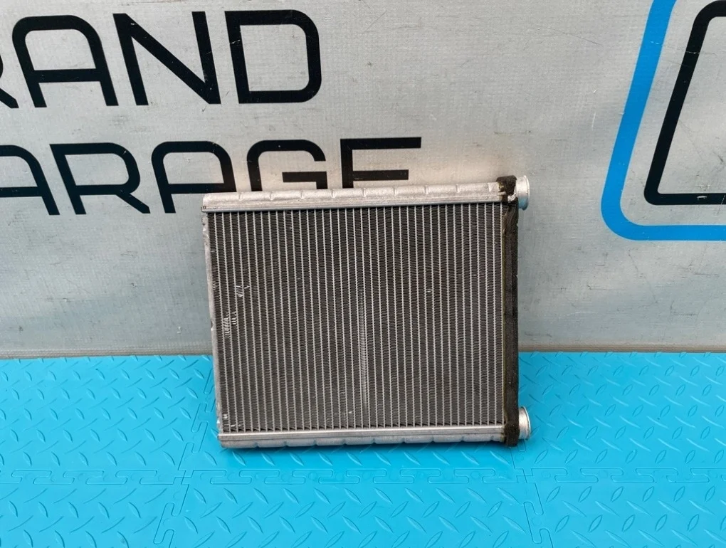 Радиатор печки Mercedes-Benz B-Class 2012 A2468300161 W246 270.910 1.6