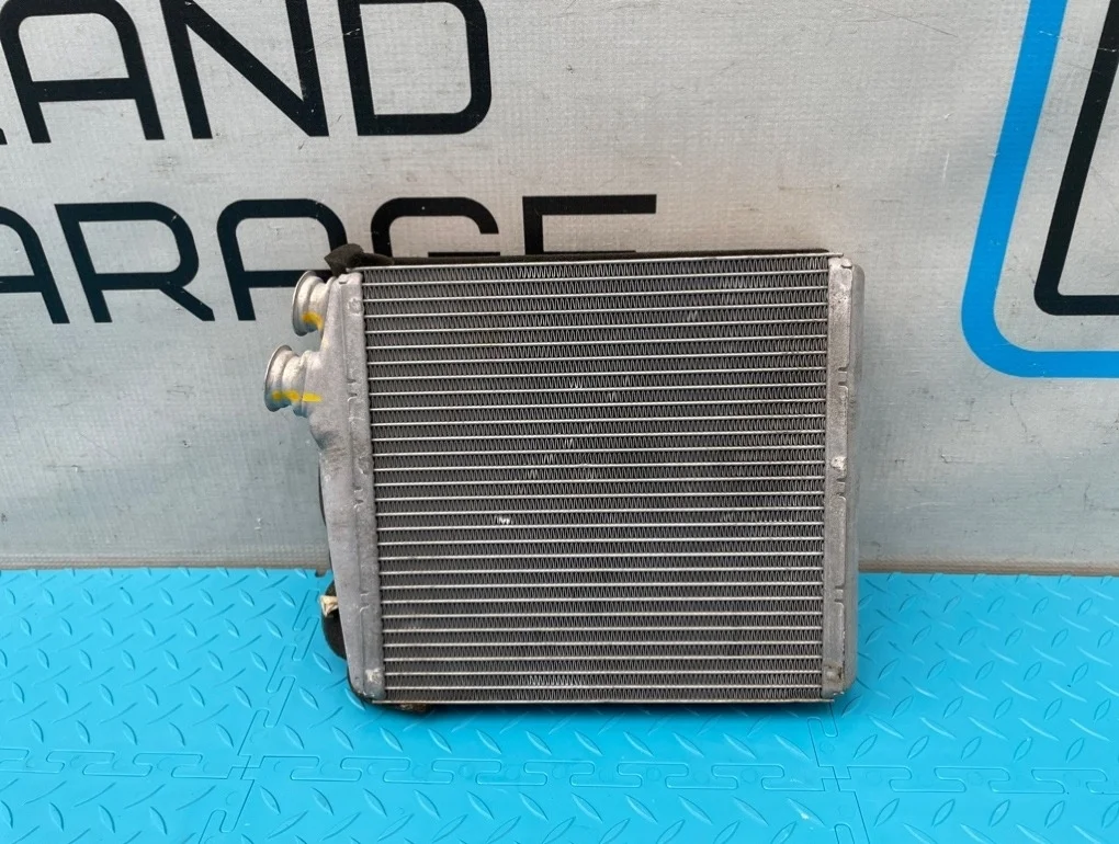 Радиатор печки Volvo Xc60 2011 30767275 DZ B4204T6 2.0