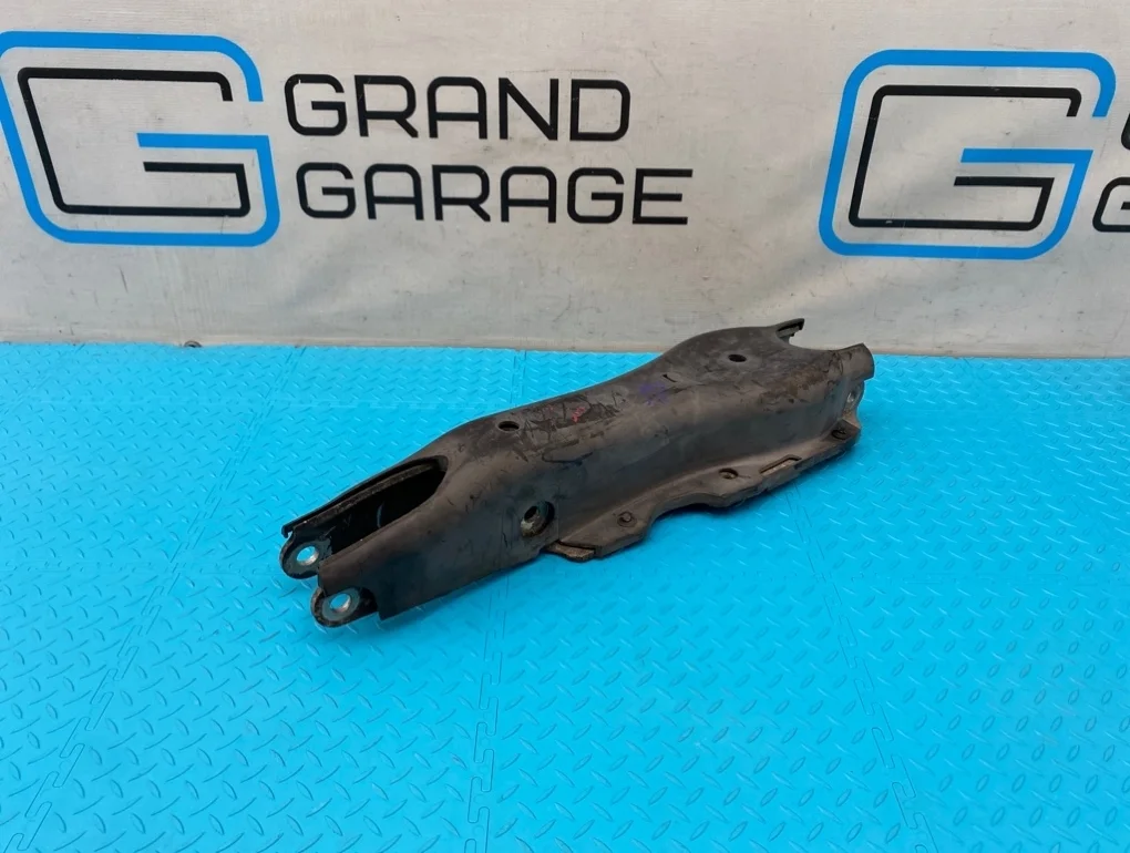 Рычаг Mercedes-Benz Cl-Class 2001 A2203521102 W215 137.970 5.8, задний