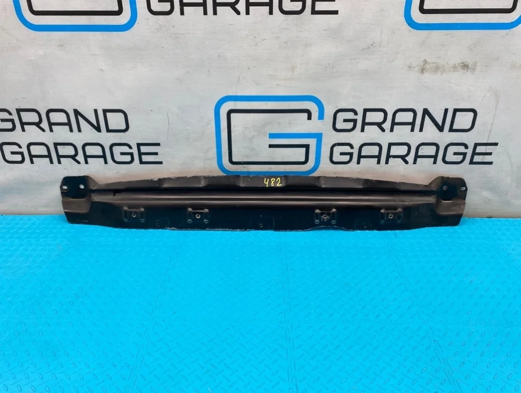 Кронштейн радиатора Audi Q7 2008 7L0805551A 4LB BHK 3.6