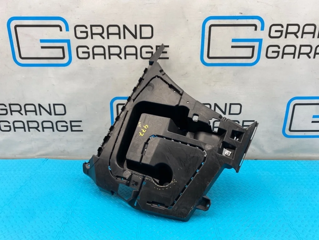 Кронштейн бампера Bmw 5-Series 2010 51127201218 F07 N55B30A 3.0, задний правый