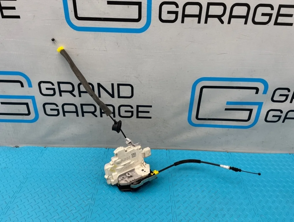 Замок двери Audi A6 2011 4G0839016 C7 CHVA 2.8, задний правый