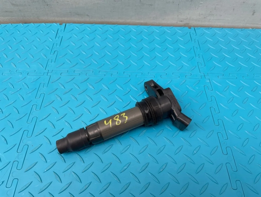 Катушка зажигания Volvo Xc70 2007 30684245 BZ B6324S 3.2