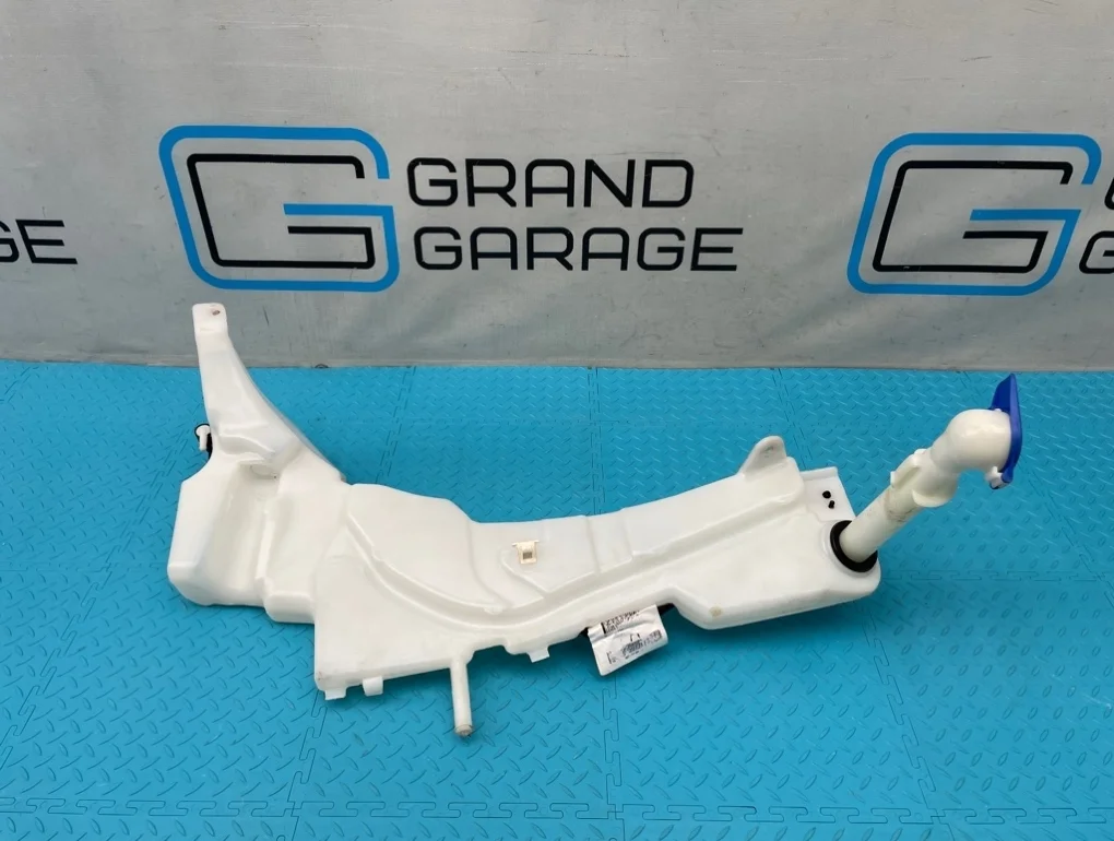 Бачок омывателя Ford Kuga 2011 1515001 CBV HYDB 2.5