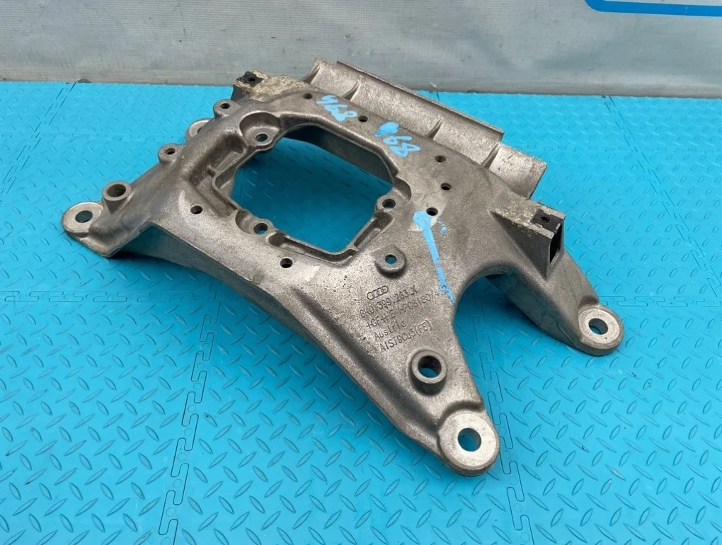 Кронштейн АКПП Audi A4 2014 8K0399263K B8 CDNB 2.0