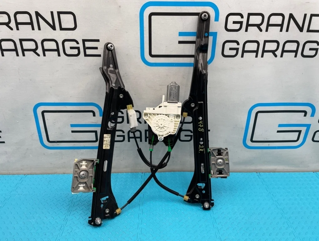 Стеклоподъемник Audi A5 2011 8T8839462 8T CDNC 2.0, задний правый