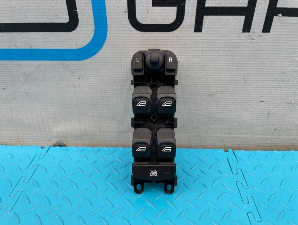 Блок стеклоподъемников Volvo Xc70 2009 30773269 BZ B6324S 3.2, передний правый