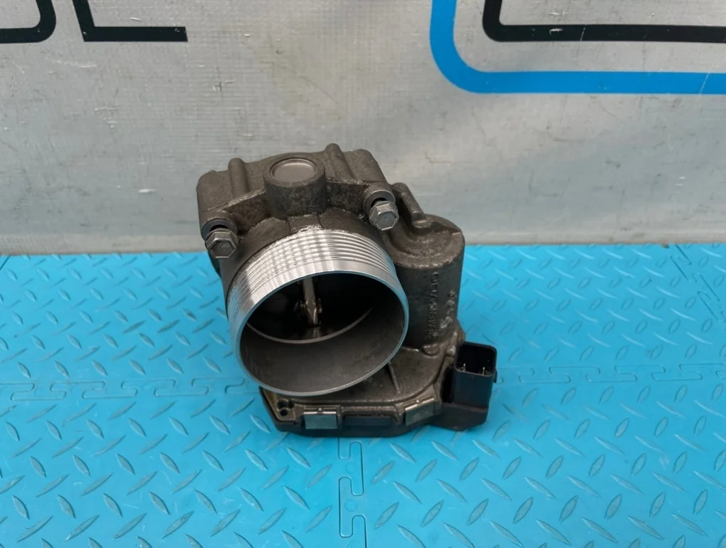 Заслонка дроссельная Bmw 7-Series 2009 13547555944 F01 N63B44A 4.4