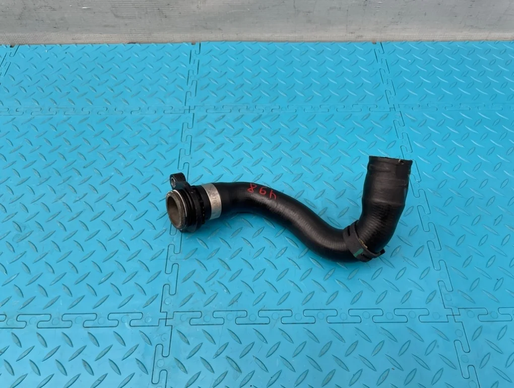 Патрубок охлаждения Bmw 5-Series 2012 11537603514 F10 N20B20B 2.0