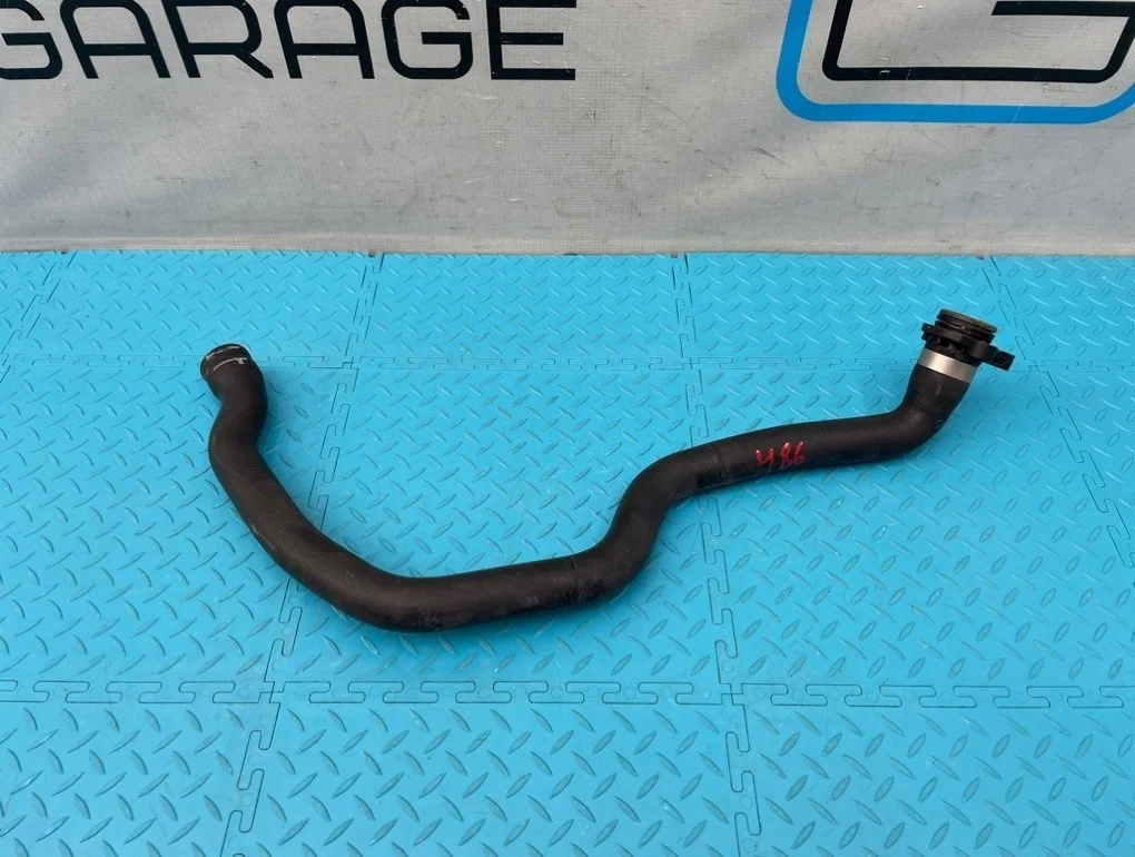 Патрубок охлаждения Bmw X5 2009 11537550062 E70 N52B30AF 3.0