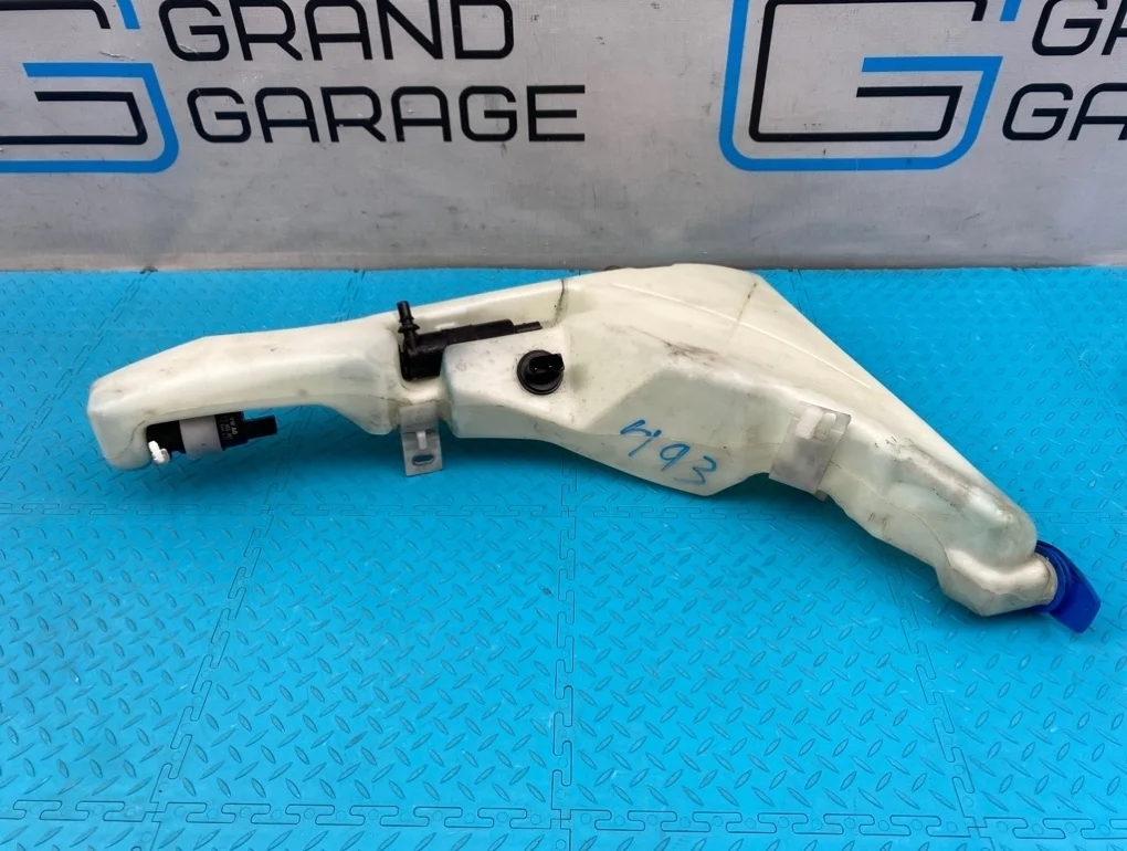 Бачок омывателя Audi A8 2012 4H0955453B D4 CGWD 3.0