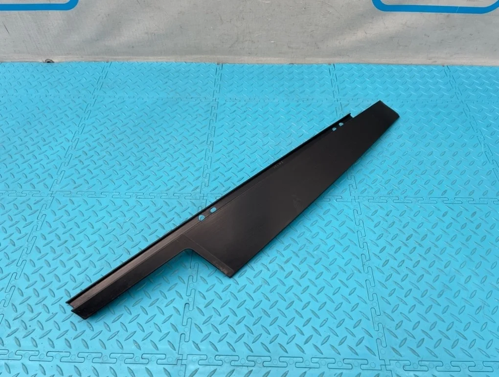 Накладка на дверь Bmw 7-Series 2009 51337177951 F01 N63B44A 4.4, передняя левая