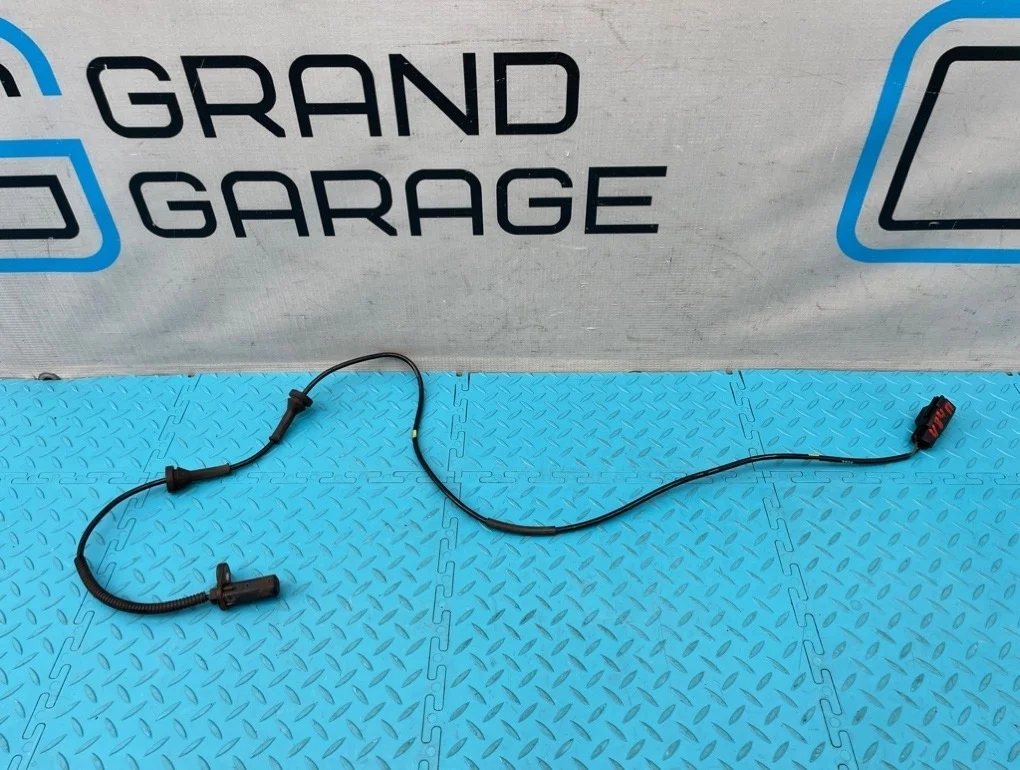 Датчик abs Volvo Xc90 2007 30773741 C B6324S 3.2, передний правый