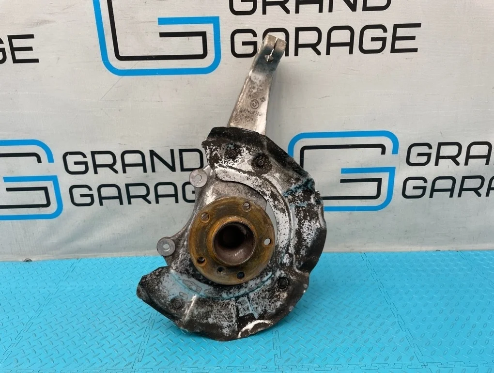 Кулак Bmw 5-Series 2012 31216775770 F10 N20B20B 2.0, передний правый