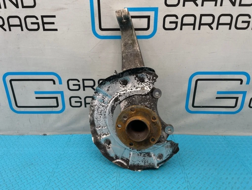 Кулак Bmw 5-Series 2012 31216775769 F10 N20B20B 2.0, передний левый