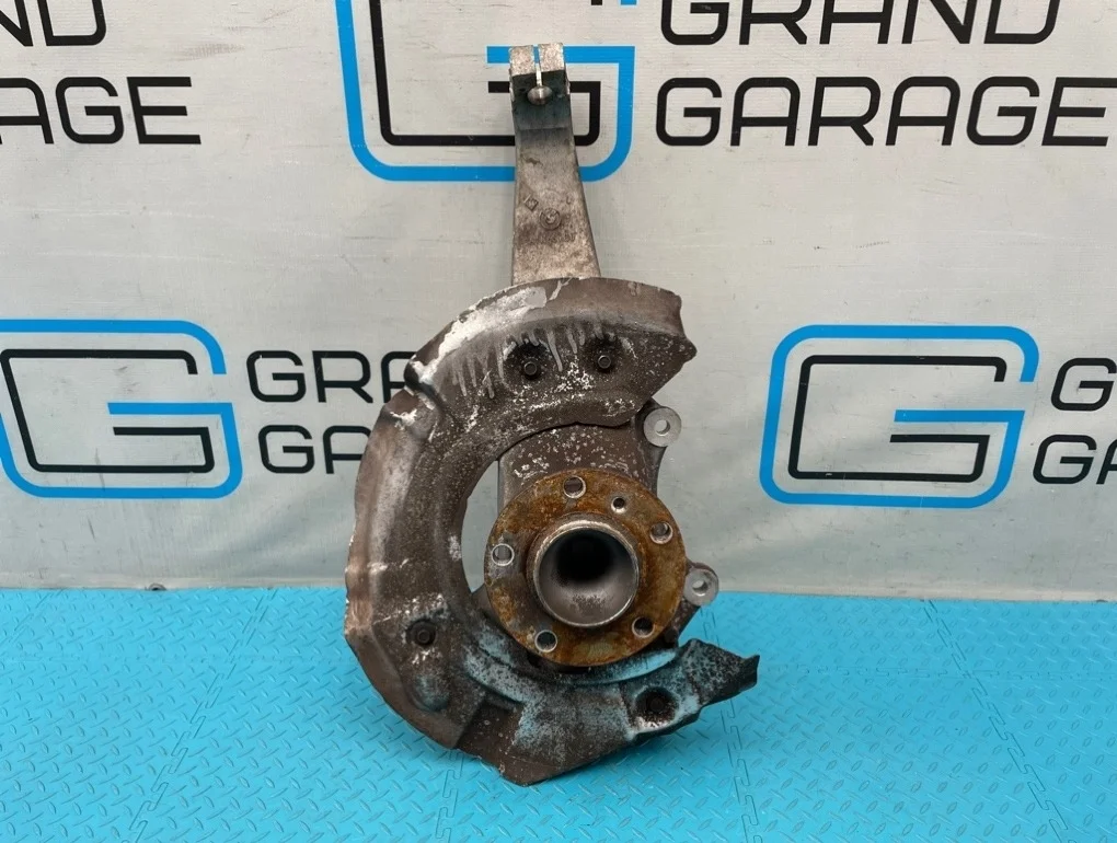 Кулак Bmw 7-Series 2009 31216775767 F01 N63B44A 4.4, передний левый