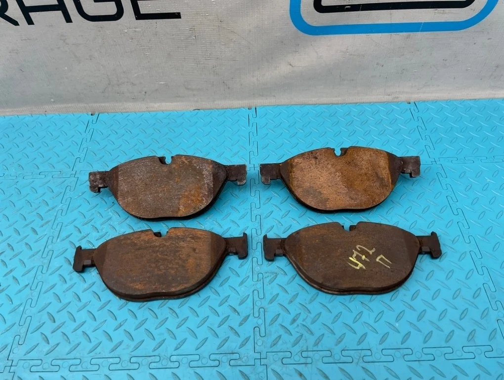 Колодки тормозные Bmw 7-Series 2009 34116851269 F01 N63B44A 4.4, передние