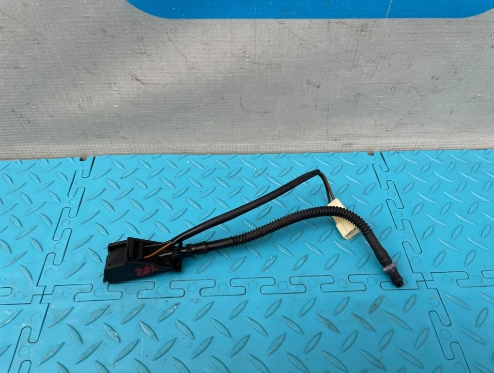 Форсунка омывателя Volkswagen Touareg 2008 6E0955986B 7L6 BHK 3.6