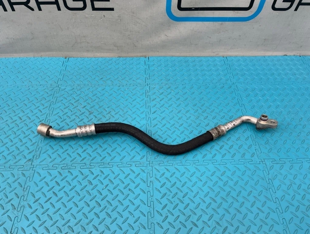 Трубка кондиционера Audi A8 2012 4H0260701Q D4 CGWD 3.0