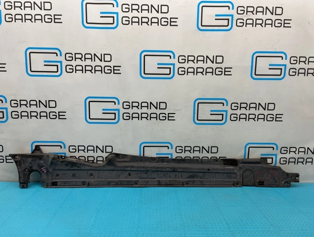 Защита днища Porsche Cayenne 2011 95850420200 958 M55.02 3.6, правая