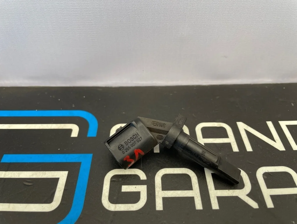 Датчик abs Audi A4 2011 4E0927804F 8KH CDNC 2.0, задний левый